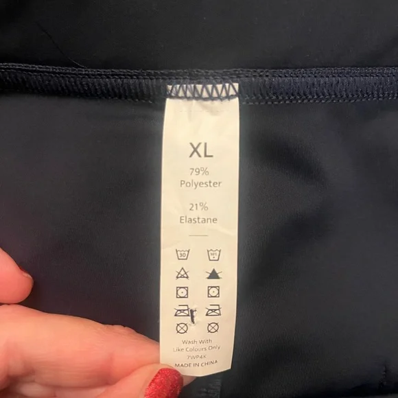 NEW Halara Navy slip on pants with Button-Front design sz XL - Picture 2 of 3